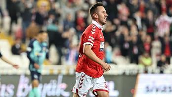 Sivassporda Mijo Caktastan ilk gol sevinci