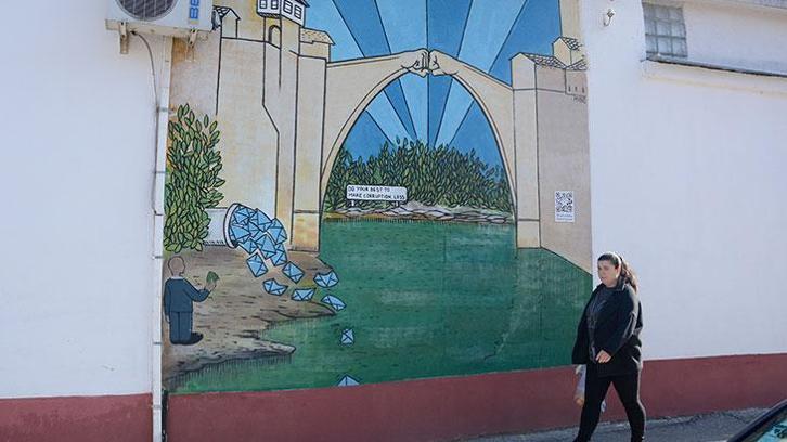 Bosna Hersek'in Mostar kentini süsleyen duvar resimleri en iyiler  arasında gösterildi