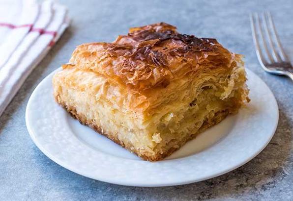 Milföylü yufkalı börek tarifi