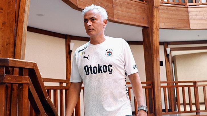 Fenerbahçe'de Jose Mourinho'dan rakiplere maaş göndermesi! 'Umarım ödeyebilirler'