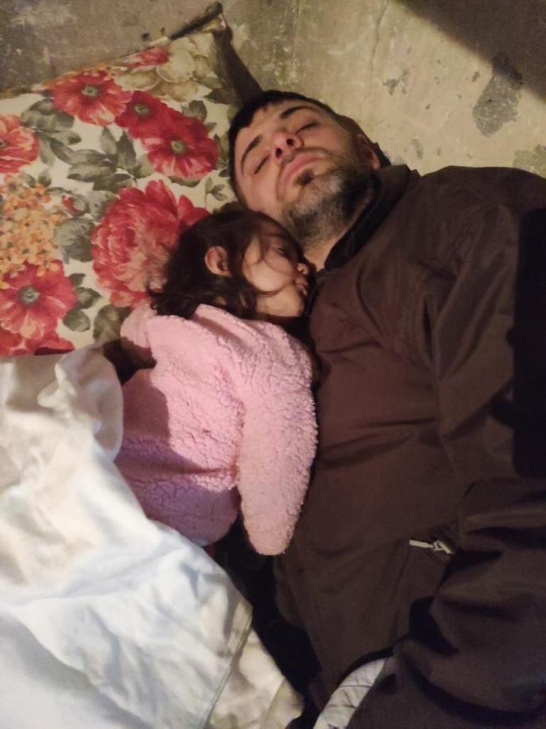Eşinin ters çevirdiği bazayla kızı kurtuldu, ikizleri hayatını kaybetti