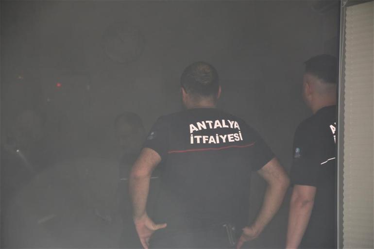 Antalyada anaokulunda korkutan yangın