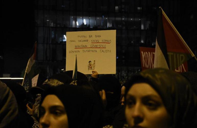 İsrail Başkonsolosluğu önünde Refah protestosu Özgür Filistin