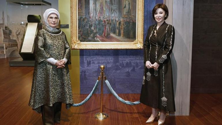 Emine Erdoğan Mirziyoyevin eşi ile bir araya geldi
