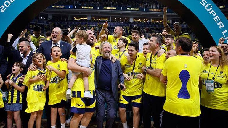 Basketbol Süper Liginde Anadolu Efesi uzatmada yenen Fenerbahçe Beko şampiyon oldu