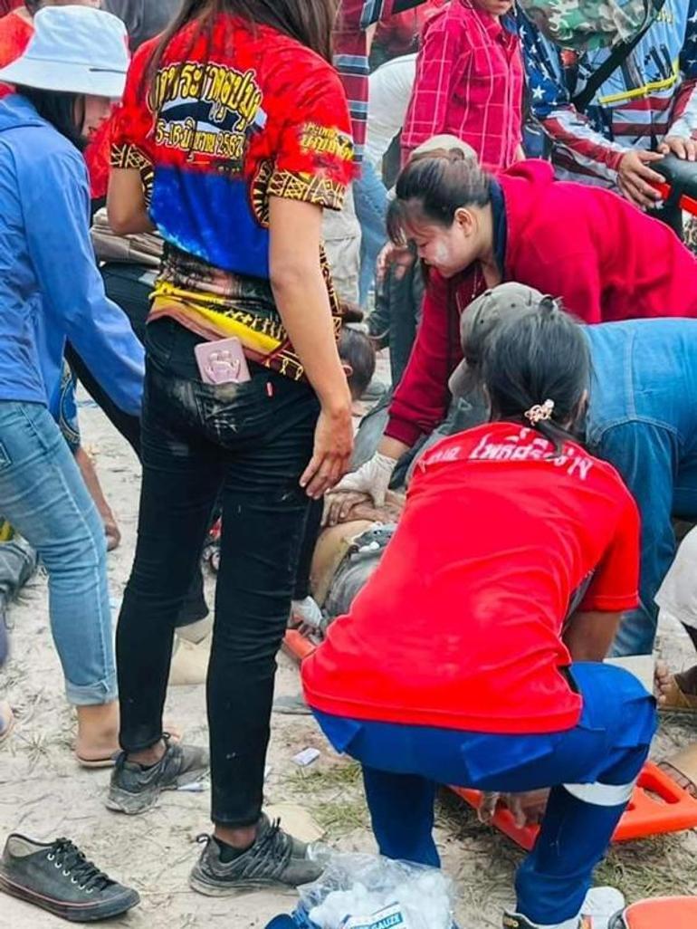 Taylandda roket festivalinde facia Çok sayıda yaralı var