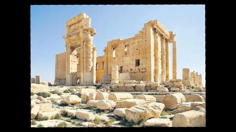 Çölün binlerce yıllık efsane şehri: Palmira