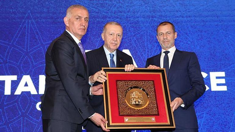 UEFA İstanbul Temsilciliği açıldı Gençlik ve Spor Bakanı Osman Aşkın Bak: Türkiye büyük başarılara imza atacak